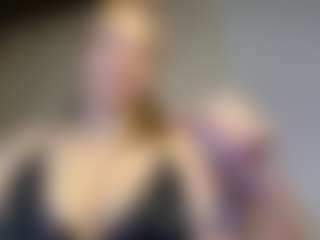 Live cam show with Rubii-sweett - Blonde Hair Lovense on CamwithHer