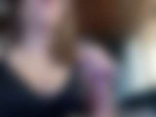 Live cam show with Rubii-sweett - Control on madthumbs