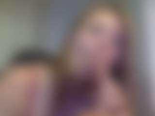Live cam show with Rubii-sweett - Plug on slutload