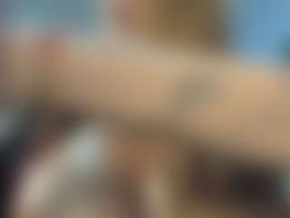 Live cam show with SAMYNIX - Eating Pussy on Dolls Live
