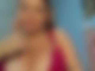 SAMYNIX MILF webcam performer live streaming