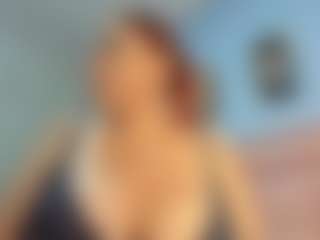 Live cam show with SAMYNIX - Middle Aged on AdultVida.com