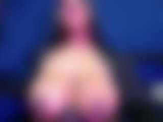 Live cam show with Scarlett-Boonett - Ebony Amateur on Camsoda