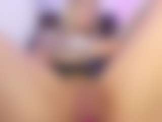 Sofievanss's Live Sex Cam Show