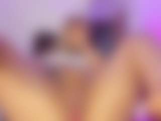 Sofievanss's Live Sex Cam Show