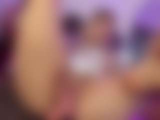 Sofievanss's Live Sex Cam Show