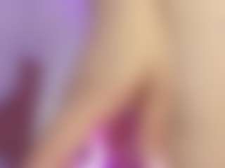 Sofievanss's Live Sex Cam Show
