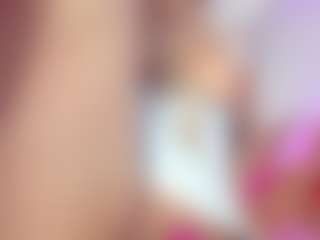 Live cam show with Sofievanss - Teen (18+) on Dolls Live