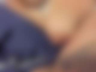 Sofievanss's Live Sex Cam Show