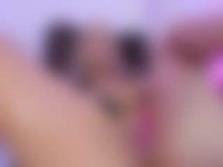 Sofievanss's Live Sex Cam Show