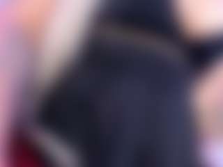 Live cam show with Sofievanss - Public Mature on Gym Cam Girls
