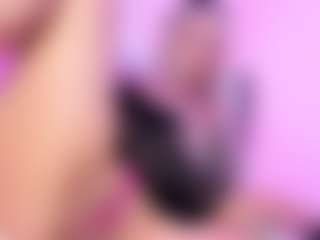 Sofievanss's Live Sex Cam Show