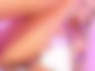 Live cam show with Sofievanss - Handjob on Cam Slut