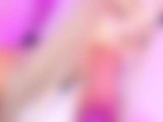 Live cam show with Sofievanss - Mature on StripNow