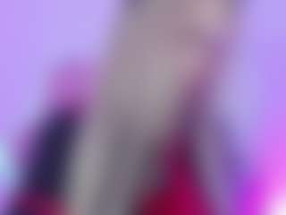 Live cam show with Sofievanss - Fingering White on CamwithHer | colombia