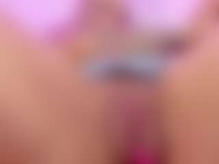 Sofievanss's Live Sex Cam Show