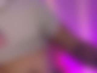Live cam show with Sofievanss - BBW Amateur on CamwithHer