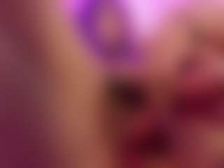 Sofievanss's Live Sex Cam Show