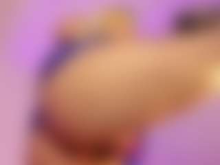Sofievanss's Live Sex Cam Show
