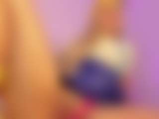 Sofievanss's Live Sex Cam Show