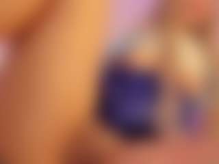 Sofievanss's Live Sex Cam Show