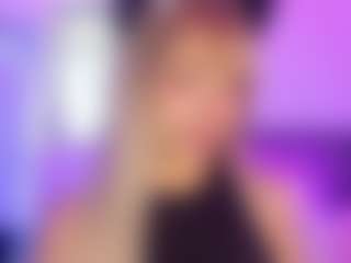 Sofievanss's Live Sex Cam Show