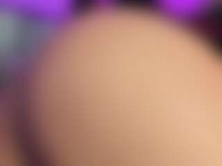 Sofievanss's Live Sex Cam Show