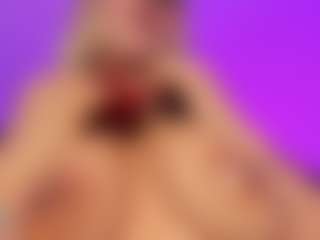 Sofievanss's Live Sex Cam Show