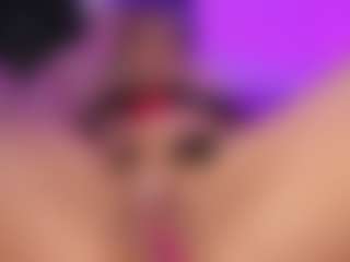 Sofievanss's Live Sex Cam Show