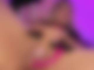 Sofievanss's Live Sex Cam Show