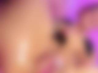 Sofievanss's Live Sex Cam Show