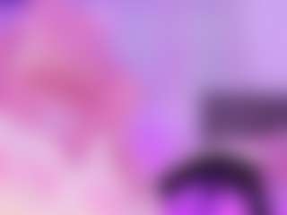 Live cam show with Sofievanss - Striptease on Dare Cams