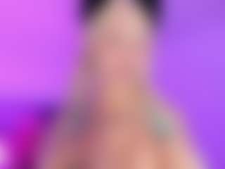 Sofievanss's Live Sex Cam Show