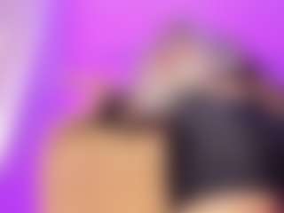 Sofievanss's Live Sex Cam Show