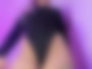 Sofievanss's Live Sex Cam Show