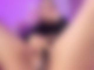 Sofievanss's Live Sex Cam Show