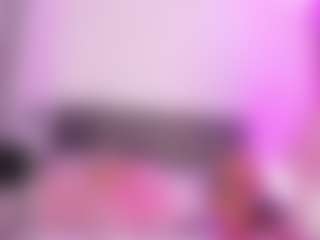 Live cam show with Sofievanss - Rubia on Camsoda