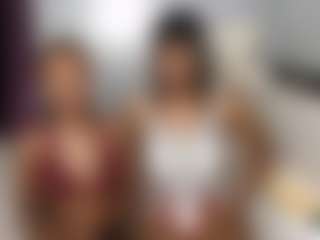 Show de cam en direct avec Blackwidoww44 - Curvy sur Camsoda