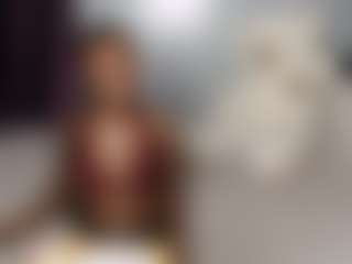 Live cam show with Blackwidoww44 - Italian on hotwifechat.live