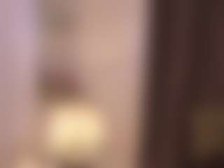 LAURAAX's Live Sex Cam Show
