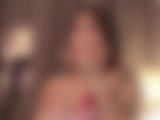 LAURAAX's Live Sex Cam Show