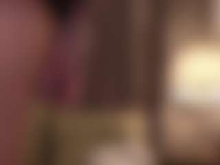 LAURAAX's Live Sex Cam Show