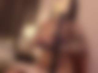 LAURAAX's Live Sex Cam Show