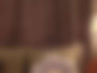 Live cam show with LAURAAX - Big Tits on Instabang
