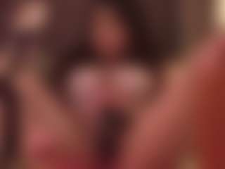 LAURAAX's Live Sex Cam Show
