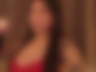 Live cam show with LAURAAX - Colombia on Camsoda