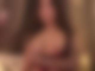 LAURAAX's Live Sex Cam Show