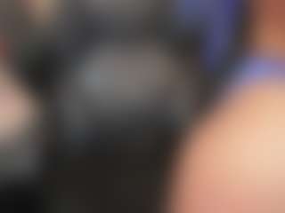 Live cam show with MollyJons - Asian Teen (18+) on Uber Horny