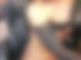 Live cam show with MollyJons - Twerk on Mixed Magazine Live