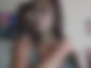 Trianabell's Live Sex Cam Show